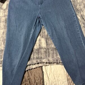 Classic Blue Women's Jean Capris